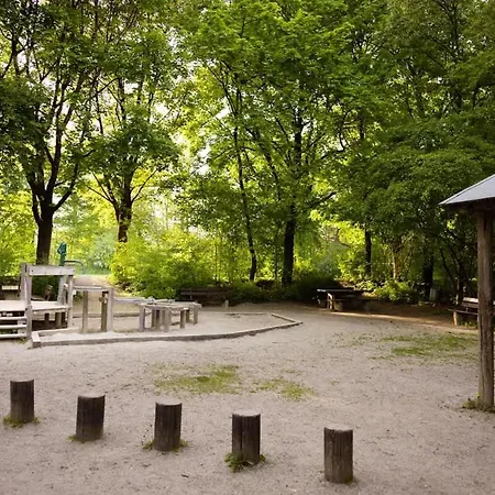 Gemuetliches Haus Mit Holzofen & Garten *